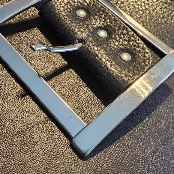 SOLD size 18-22 - wide leather belt, fits waist 35-40in (89-102cm) - M&S Per Una - Picture 12 of 16